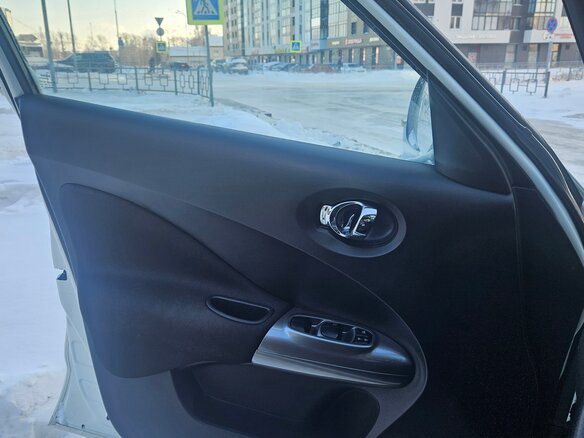 2012 Nissan Juke I, белый, 1150000 рублей - вид 26