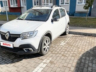 2019 Renault Sandero Stepway II Рестайлинг, белый, 925000 рублей, вид 1