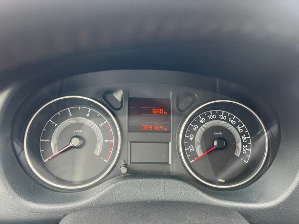 2013 Peugeot 301 I, коричневый, 700000 рублей - вид 6