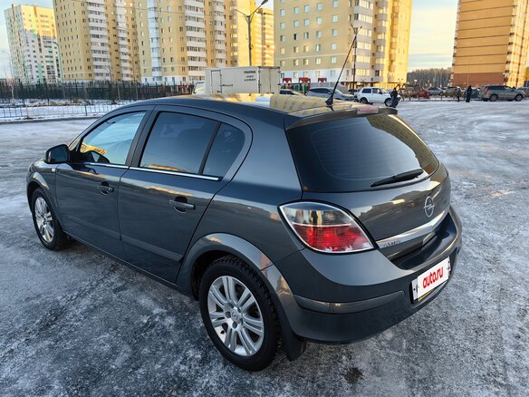 2010 Opel Astra H Рестайлинг, серый, 590000 рублей - вид 6