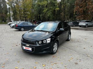 2014 Chevrolet Aveo II, чёрный, 750000 рублей, вид 1