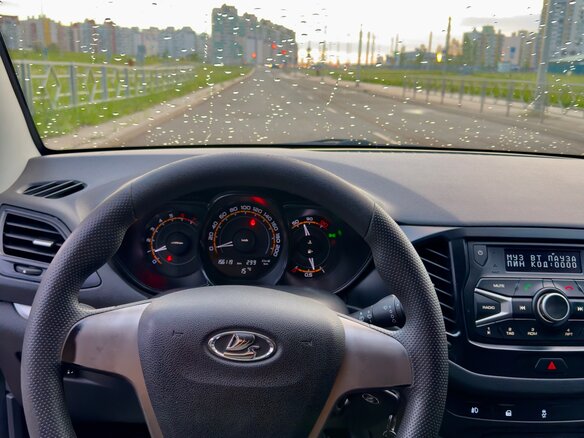 2017 Lada (ВАЗ) Vesta I, коричневый, 810000 рублей - вид 8