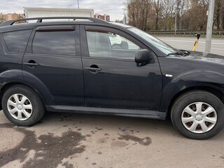 2011 Mitsubishi Outlander II Рестайлинг, чёрный, 920000 рублей, вид 3