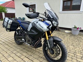2014 Yamaha XT1200Z Super Tenere, серебристый, 1050000 рублей, вид 1