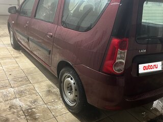2014 Lada (ВАЗ) Largus I, красный, 749000 рублей, вид 2