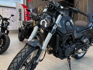 2026 Benelli Leoncino 500 Trail, серый, 609000 рублей, вид 3