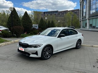 2021 BMW 3 серии 318i VII (G2x), белый, 3900000 рублей, вид 4