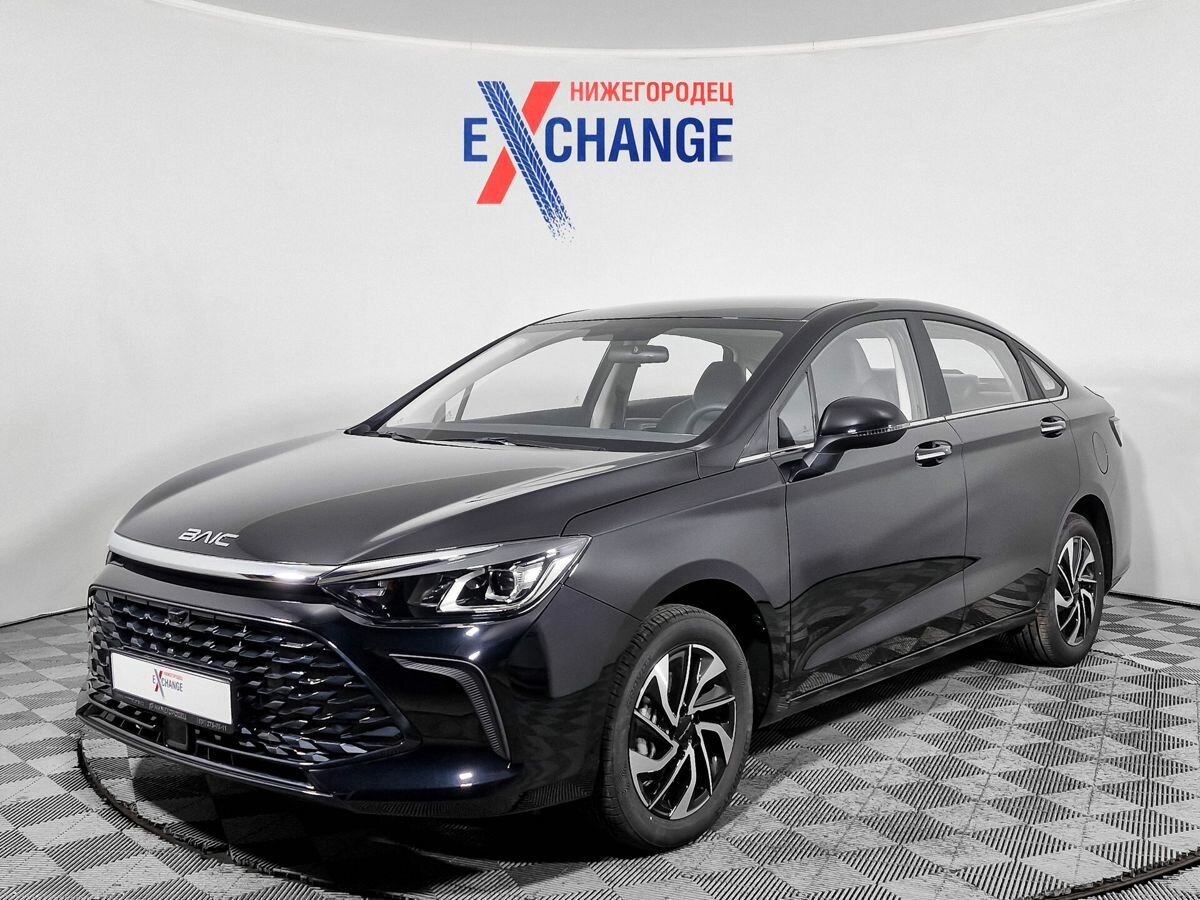 Открыть фотографии: BAIC U5 Plus