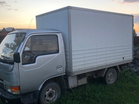 2007 Dongfeng C31, серебристый, 370000 рублей, вид 3