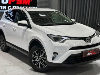 2018 Toyota RAV4 IV (XA40) Рестайлинг, белый, 2380000 рублей, вид 5