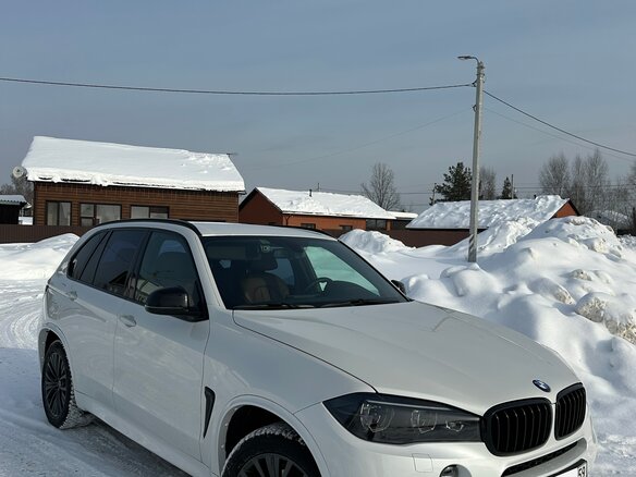 2015 BMW X5 35i III (F15), белый, 4350000 рублей - вид 1