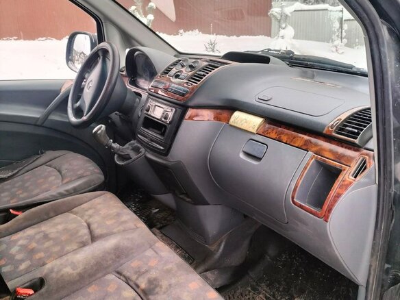 2008 Mercedes-Benz Vito, чёрный, 800000 рублей - вид 2
