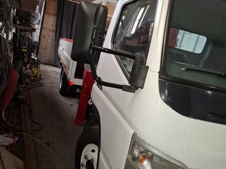 2010 Fuso (Mitsubishi) Canter, белый, 4700000 рублей, вид 2