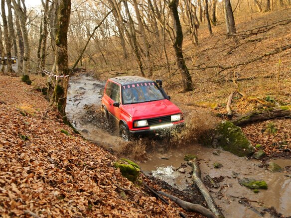 1995 Suzuki Vitara I, красный, 800000 рублей - вид 6