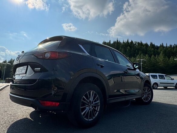 2018 Mazda CX-5 II, чёрный, 2850000 рублей - вид 3