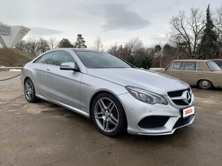 2013 Mercedes-Benz E-Класс 200 IV (W212, S212, C207) Рестайлинг, серебристый, 1999000 рублей, вид 3