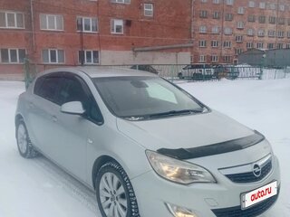 2011 Opel Astra J, серебристый, 690000 рублей, вид 1