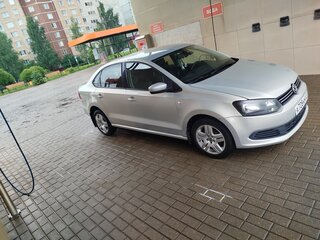 2011 Volkswagen Polo V, серебристый, 630000 рублей, вид 4