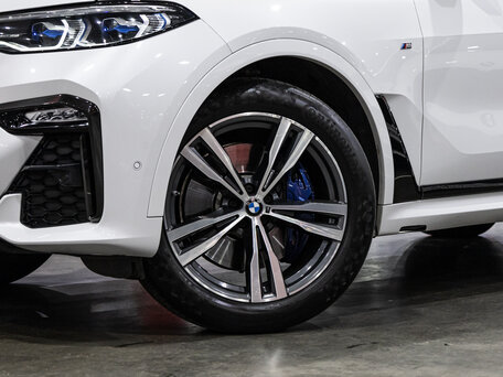 2020 BMW X7 30d I (G07), белый, 6699000 рублей, вид 3