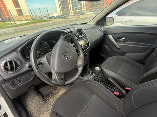 2016 Renault Sandero II, белый, 750000 рублей, вид 5
