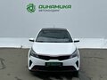 2021 Kia Rio IV Рестайлинг, белый - вид 1