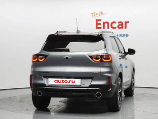 2025 Chevrolet TrailBlazer III Рестайлинг, серый, 2100000 рублей, вид 4