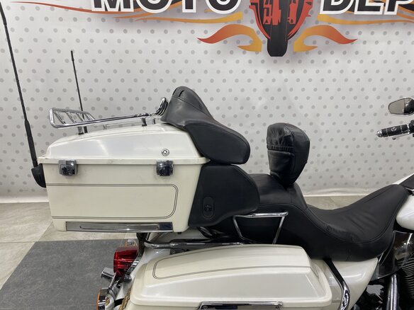 2005 Harley-Davidson Electra Glide, белый, 619000 рублей - вид 17