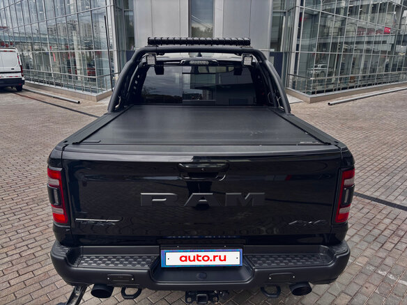2021 Ram 1500 Crew Cab TRX V, чёрный - вид 9