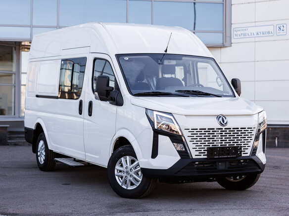 2024 Dongfeng K33, белый, 3790000 рублей - вид 2