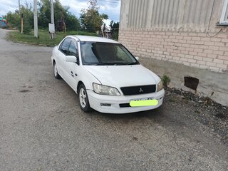 2002 Mitsubishi Lancer Cedia IX, белый, 180000 рублей, вид 3