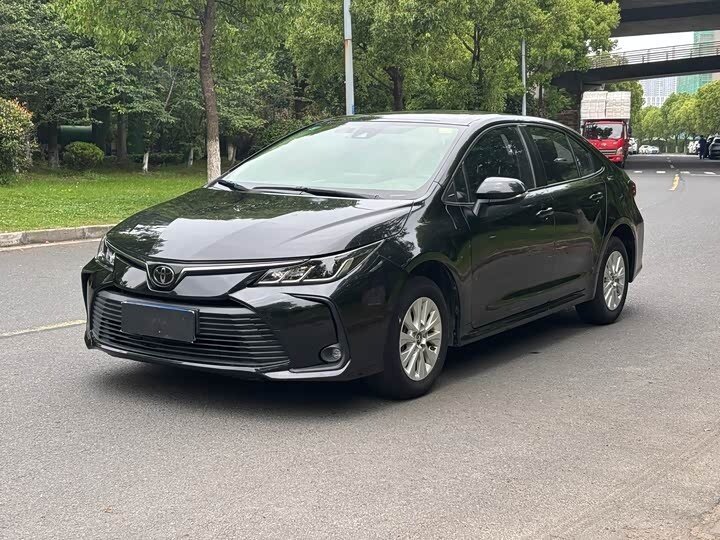 Открыть фотографии: Toyota Corolla XII (E210) Рестайлинг