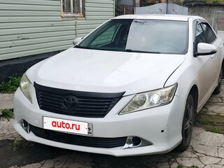 2012 Toyota Camry VII (XV50), белый, 930000 рублей, вид 2