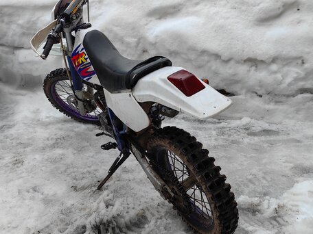 1993 Yamaha TT-R250, белый, 250000 рублей, вид 3