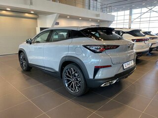 2025 Changan UNI-T I, серебристый, 3459900 рублей, вид 4