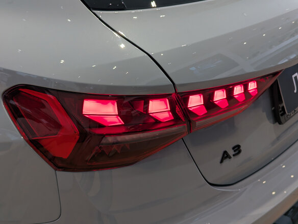 2025 Audi A3 Sportback 35 TFSI IV (8Y) Рестайлинг, серый, 4190000 рублей - вид 12