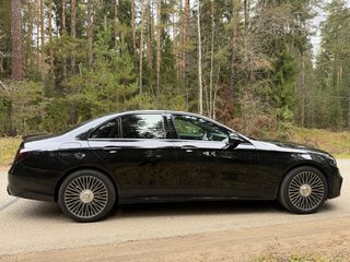 2020 Mercedes-Benz E-Класс 200 V (W213, S213, C238), чёрный, 4350000 рублей, вид 4