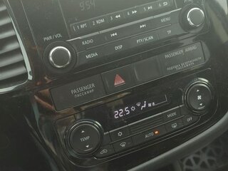 2013 Mitsubishi Outlander III, чёрный, 1400000 рублей, вид 5