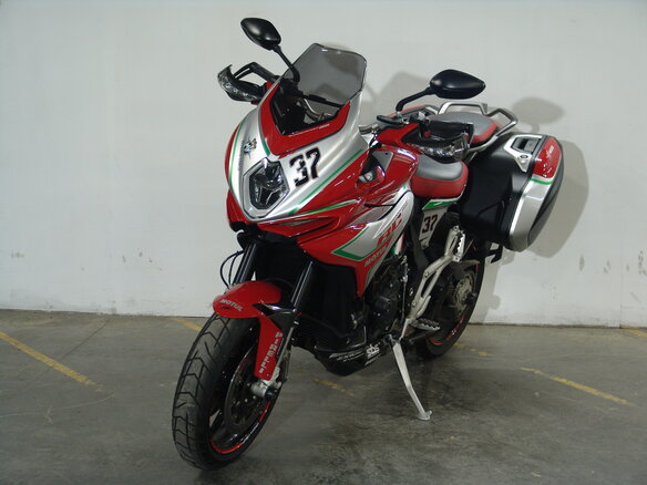 2015 MV Agusta Turismo Veloce 800, красный, 855000 рублей - вид 5