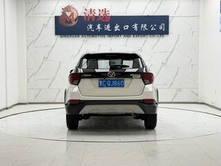 2021 Toyota Yaris IV, белый, 1301690 рублей, вид 5