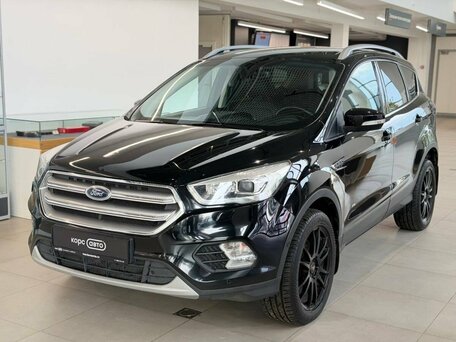2017 Ford Kuga II Рестайлинг, чёрный, 1224000 рублей, вид 3