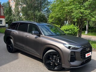 2023 Audi Q6 50 TFSI, коричневый, 9475000 рублей, вид 4