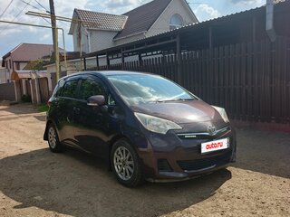 2011 Toyota Ractis II, пурпурный, 760000 рублей, вид 2