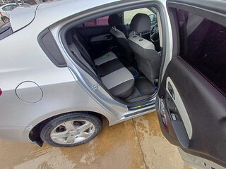 2012 Chevrolet Cruze I Рестайлинг, серебристый, 600000 рублей, вид 5