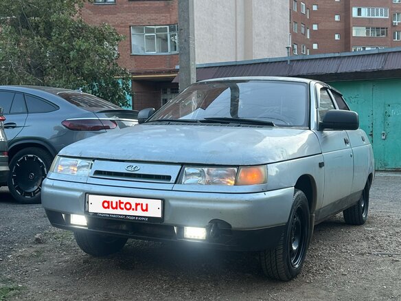 2001 Lada (ВАЗ) 2110, серебристый, 95000 рублей - вид 1