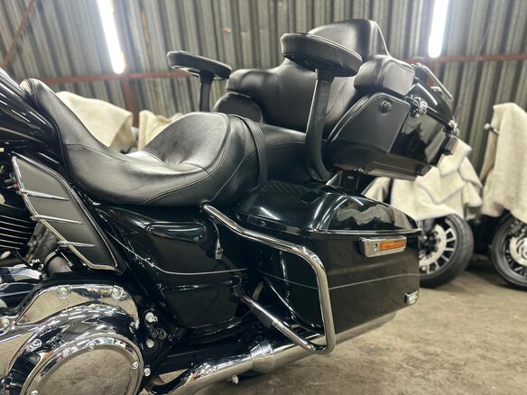 2017 Harley-Davidson Electra Glide, чёрный, 1690000 рублей - вид 17