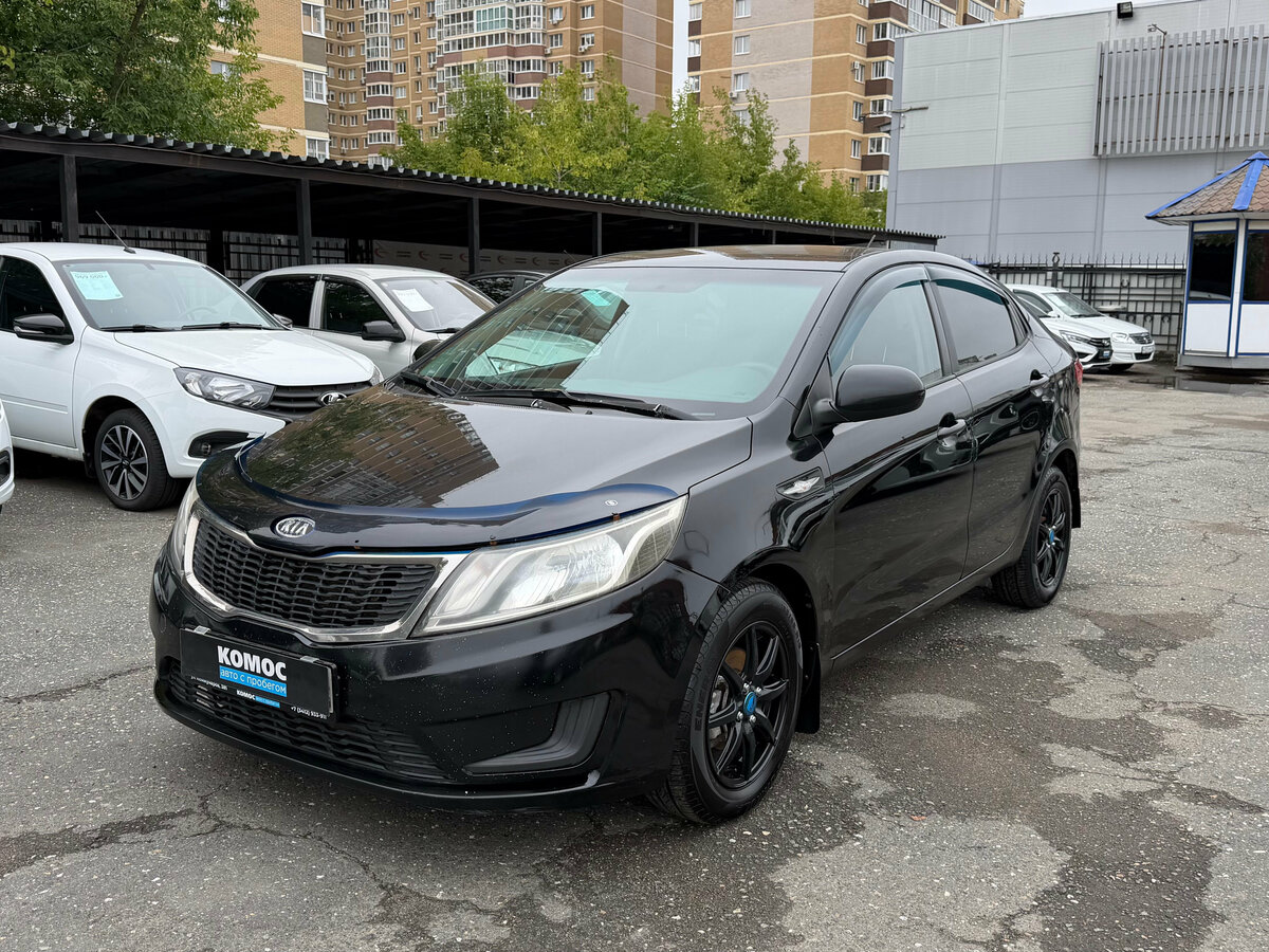 Открыть фотографии: Kia Rio III