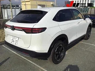 2024 Honda Vezel II, белый, 2200000 рублей, вид 5