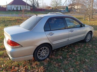 2005 Mitsubishi Lancer IX Рестайлинг, серебристый, 375000 рублей, вид 3