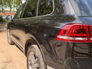 2017 Volkswagen Touareg II Рестайлинг, чёрный, 3200000 рублей, вид 5