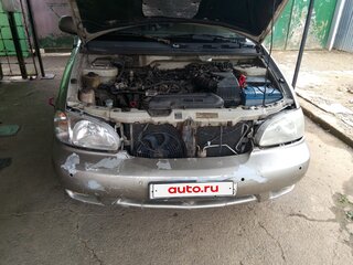 2000 Kia Carnival I, бежевый, 500000 рублей, вид 1